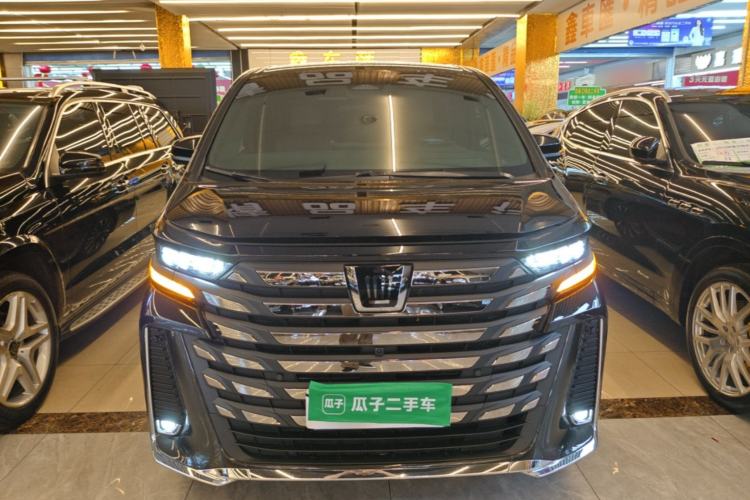 Toyota vellfire 2024 — фото 2