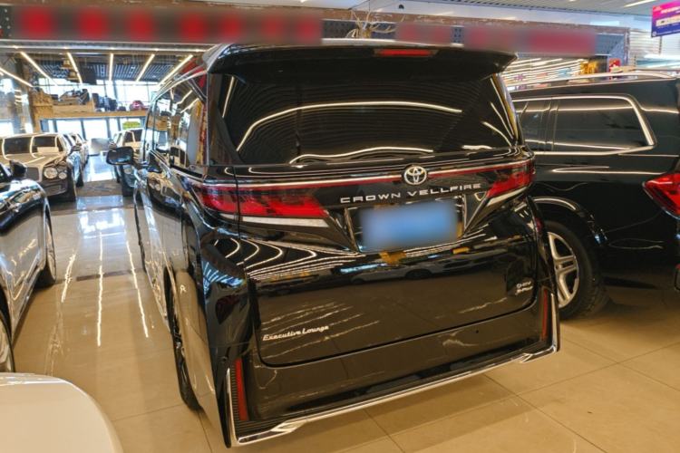 Toyota vellfire 2024 — фото 4