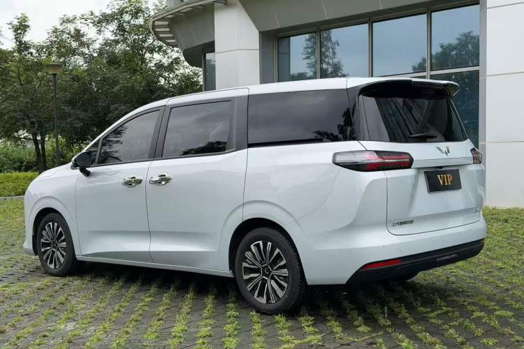 Wuling 730 2025 — 4