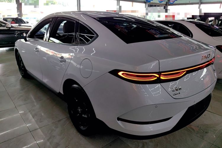 BYD Qin PLUS 2025 — фото 4