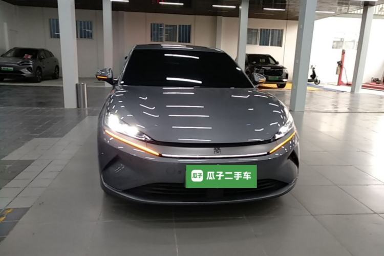 BYD Qin L 2025 — 2