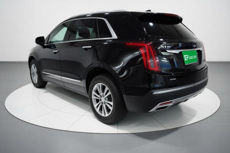 Cadillac xt5 2021 — фото 4