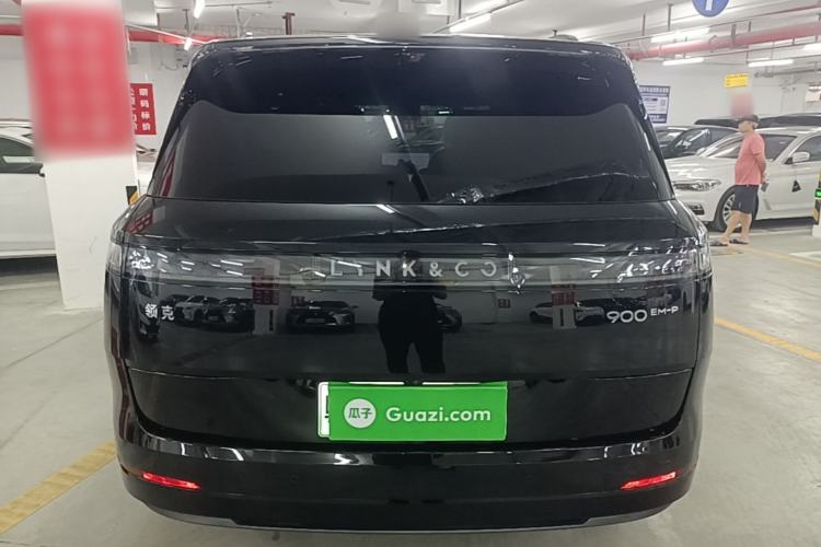 Lynk & Co 900 2025 — 5