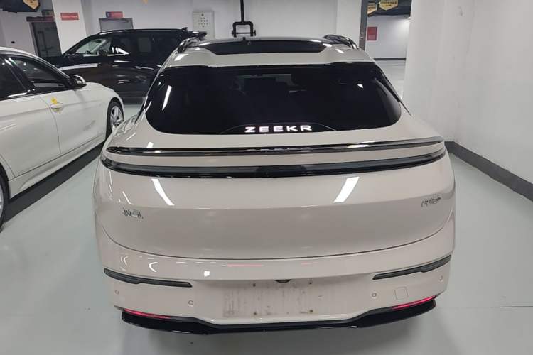 Zeekr 007GT 2025 — 5