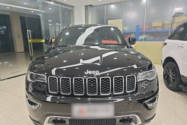 Jeep Grand Cherokee 2020 — 2