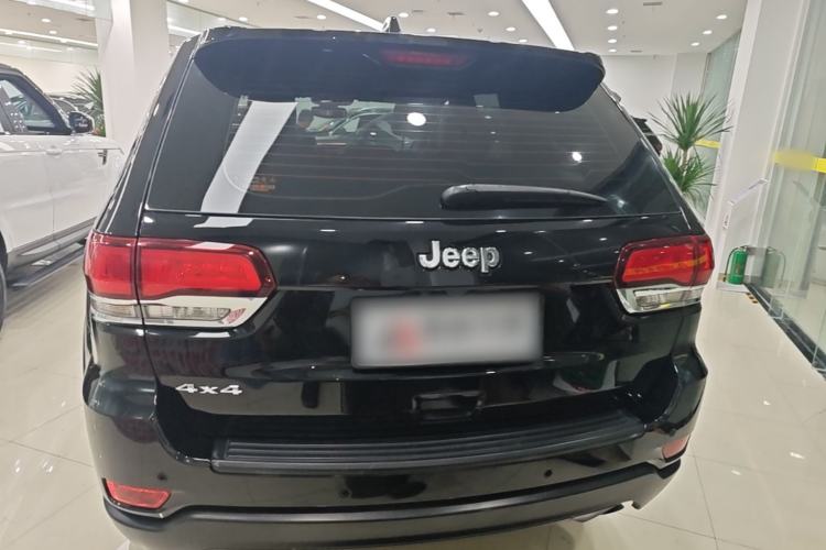 Jeep Grand Cherokee 2020 — 5