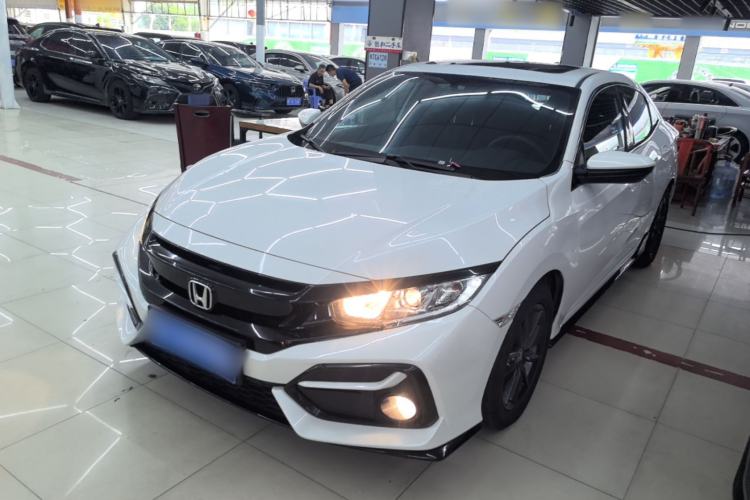 Honda Civic 2021 — фото 1