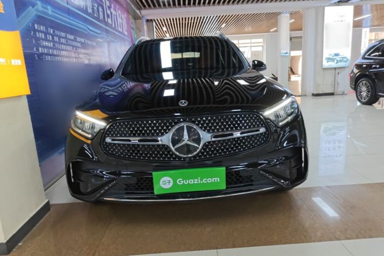 Mercedes-Benz GLC 300 L 2025 — 2