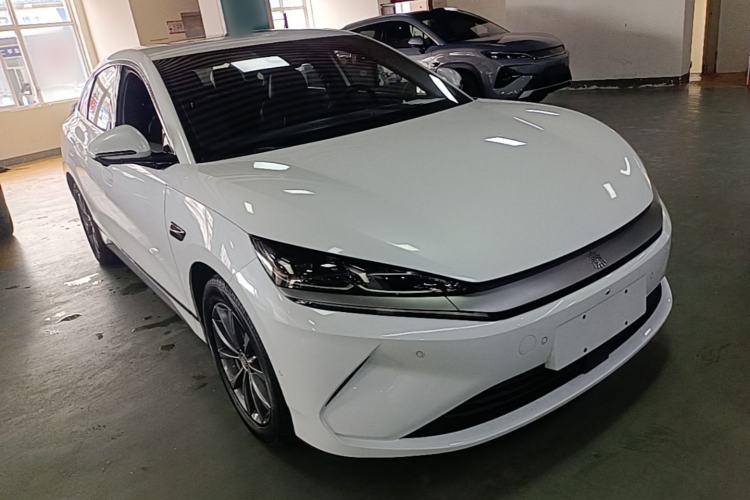 BYD Qin L 2025 — фото 3