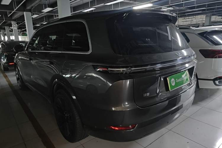 Li Auto L9 2022 — 4