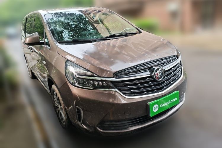 Buick GL8 2022 — 3