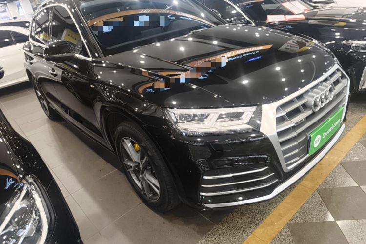 Audi Q5L 2020 — 3