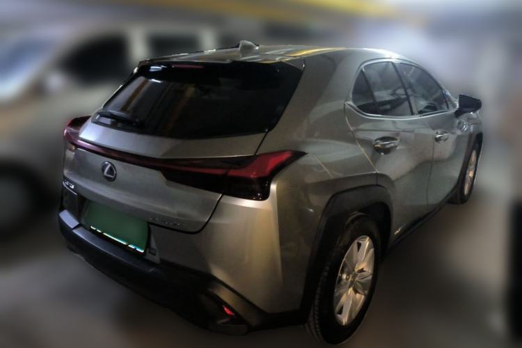 Lexus UX 260h 2020 — фото 4
