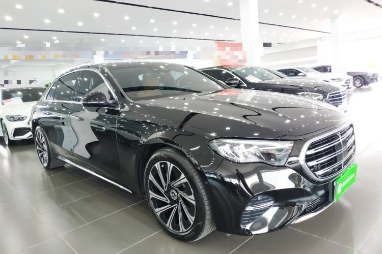 Mercedes-Benz E 300 L 2025 — 3