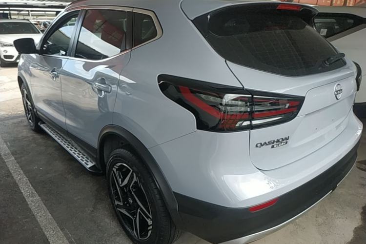Nissan Qashqai 2025 — фото 4