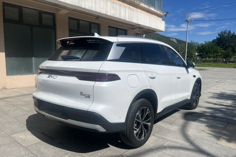 BYD Song Pro 2025 — 2