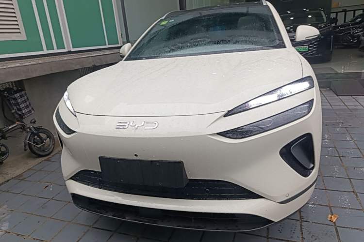 BYD Sealion 06 2025 — 2