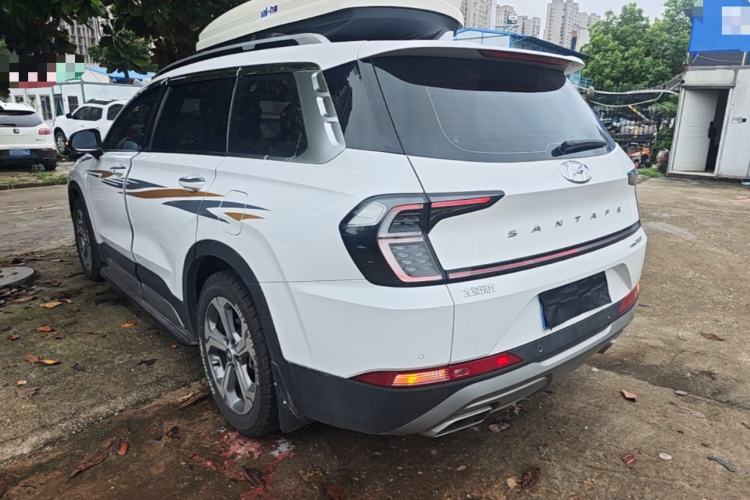 Hyundai Santa Fe 2023 — 4