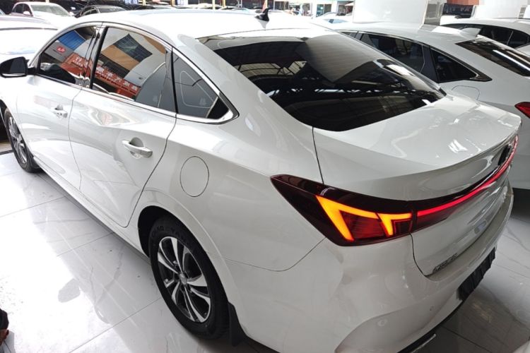 ChangAn Eado 2023 — 4