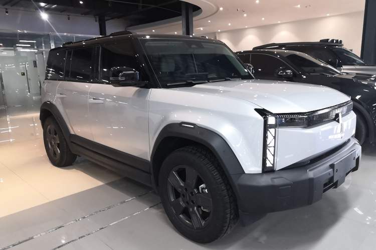 iCar 03 2024 — 3