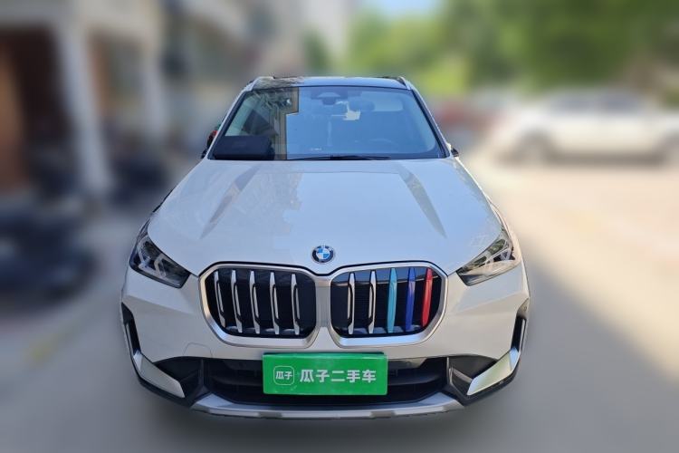 BMW X1 2023 — 2