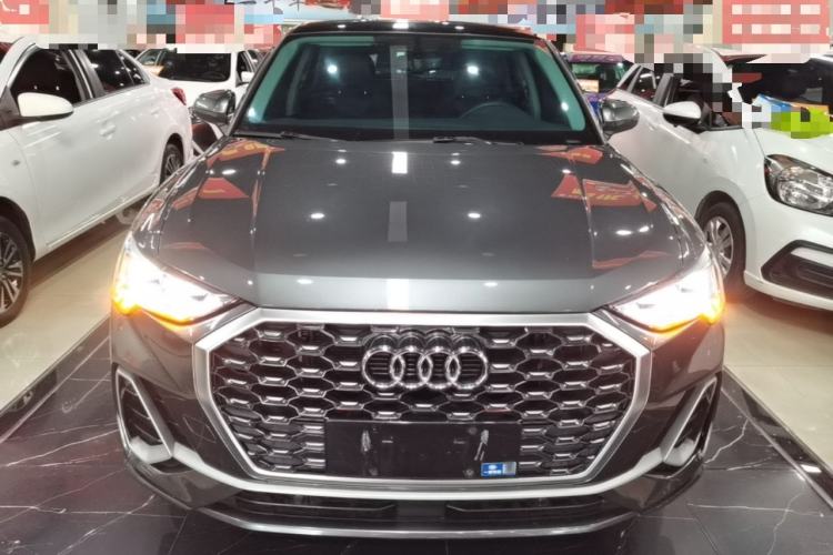 Audi q3 sportback 2022 — фото 2