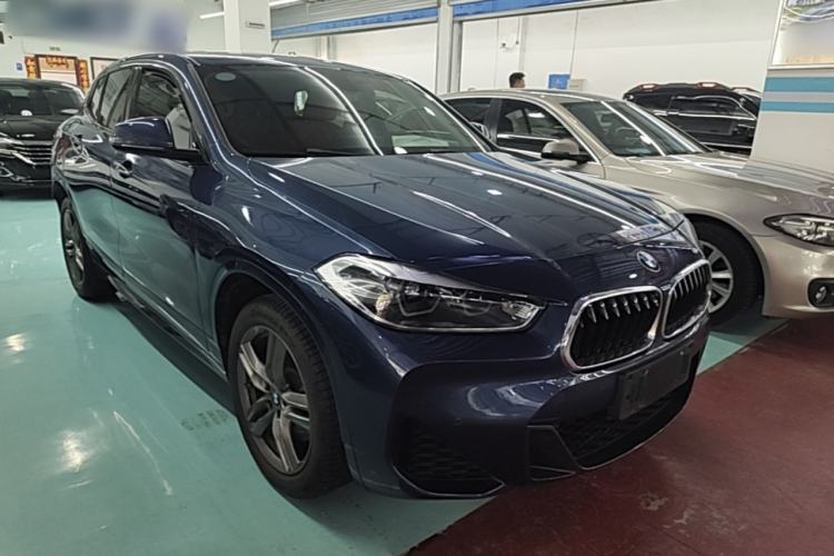 BMW X2 2021 — фото 3