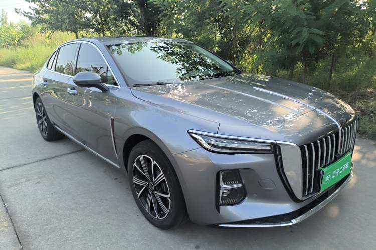 Hongqi H5 PHEV 2025 — фото 3