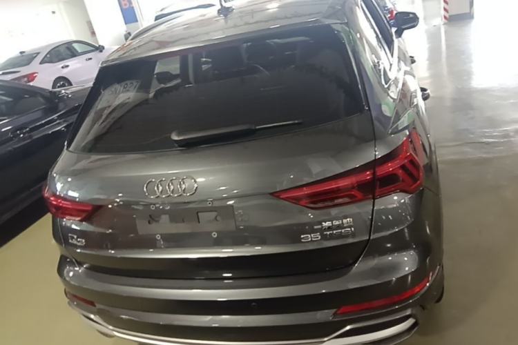 Audi Q3 2021 — 5
