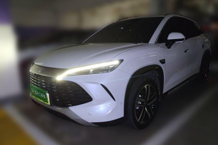 BYD Song L 2025 — фото 1