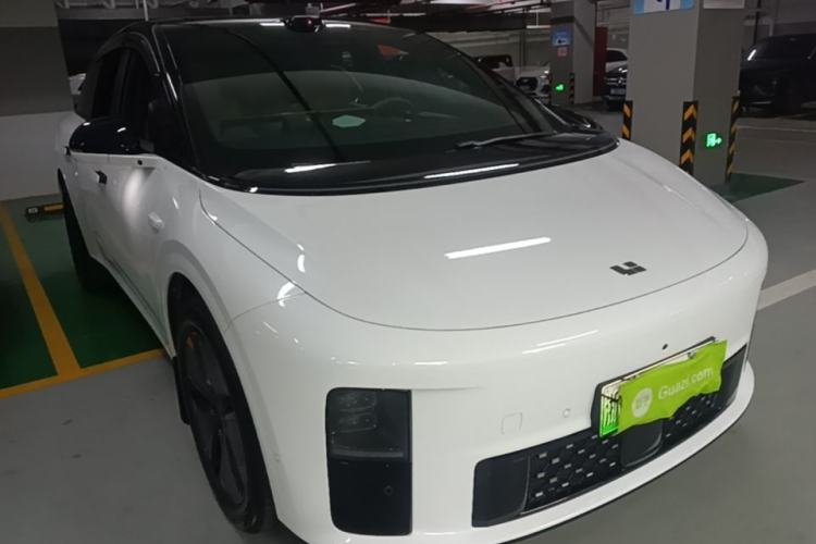 Li Auto i6 2025 — 3