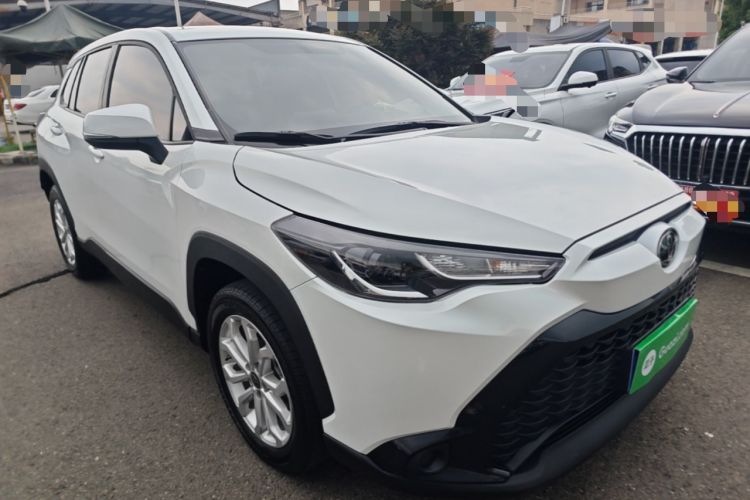 Toyota Corolla Cross 2022 — фото 3