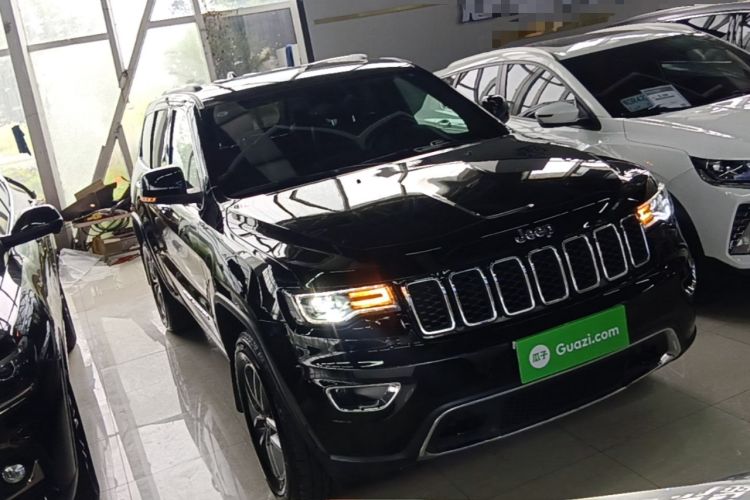 Jeep Grand Cherokee 2020 — фото 3