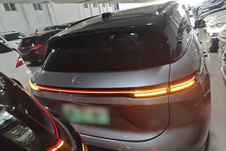 NIO ES6 2025 — 5
