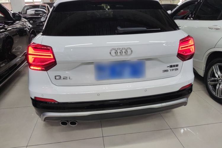 Audi Q2L 2021 — 5