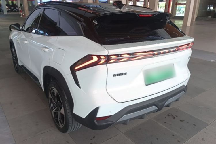 Geely Galaxy L7 2023 — 4