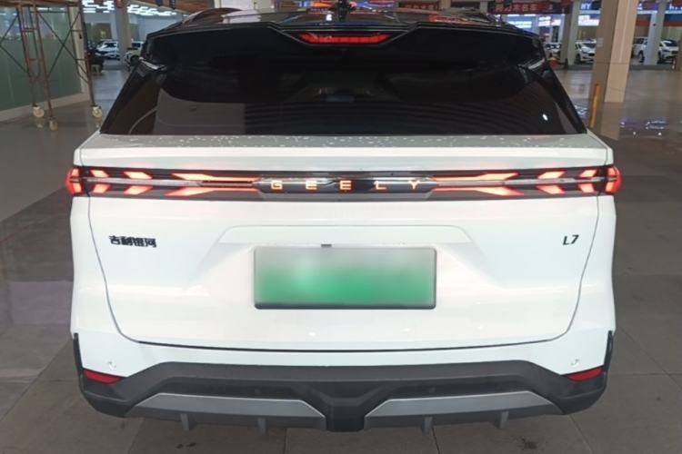 Geely Galaxy L7 2023 — 5