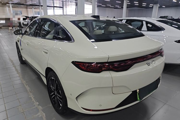 BYD Qin L 2025 — 4