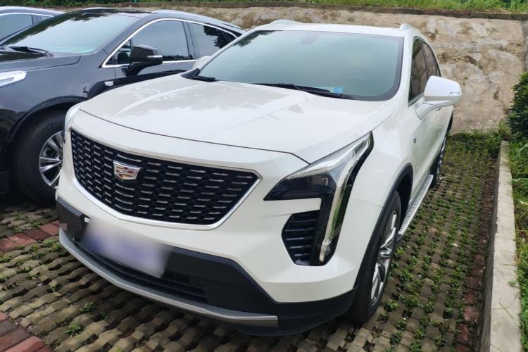 Cadillac XT4 2020 — фото 1
