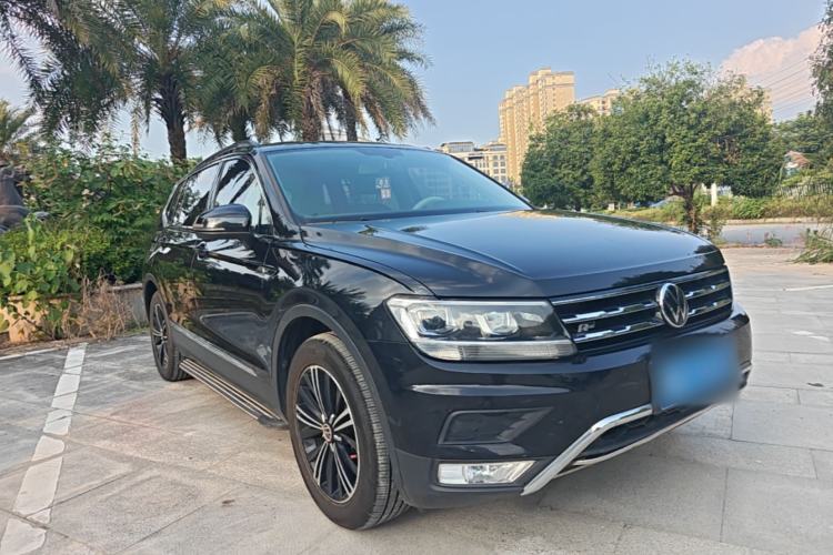 Volkswagen Tiguan L 2021 — 3