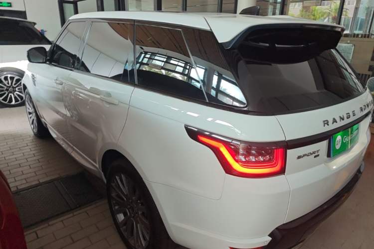 Land Rover Range Rover Sport 2020 — фото 4