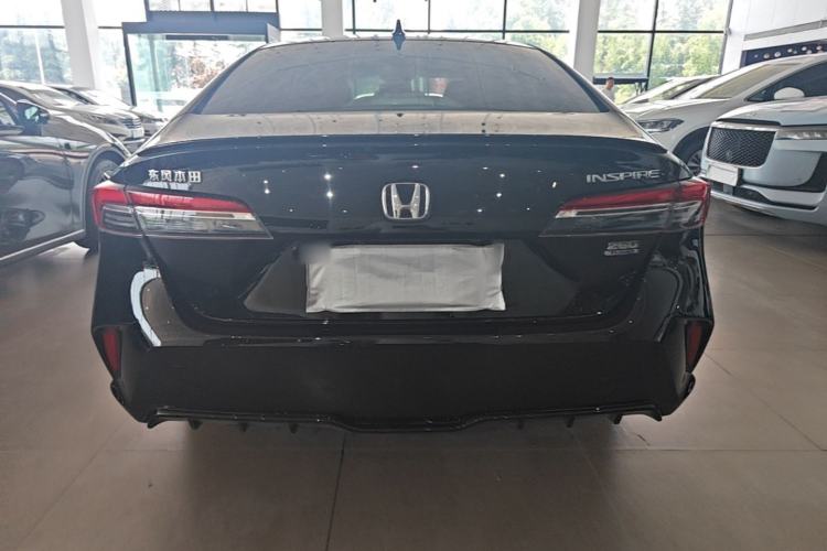 Honda Accord 2023 — 5