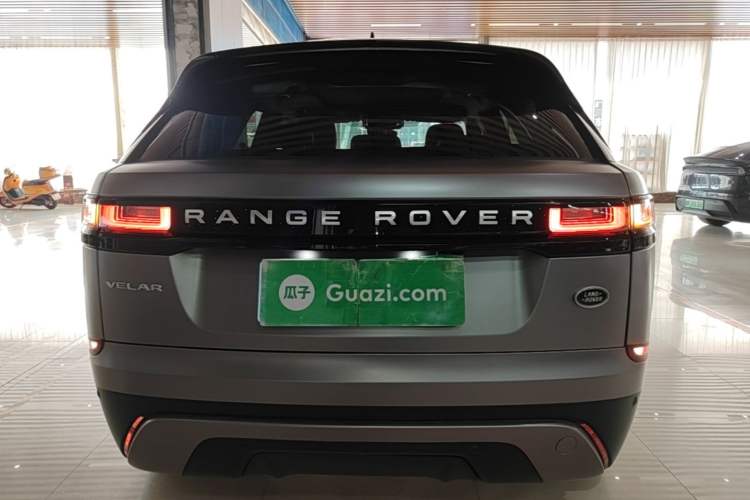Land Rover Range Rover Velar 2022 — фото 5