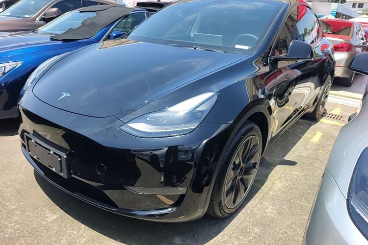 Tesla Model Y 2021 — фото 1