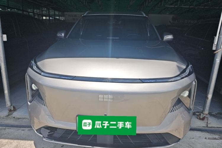 Geely Galaxy L7 2023 — 2