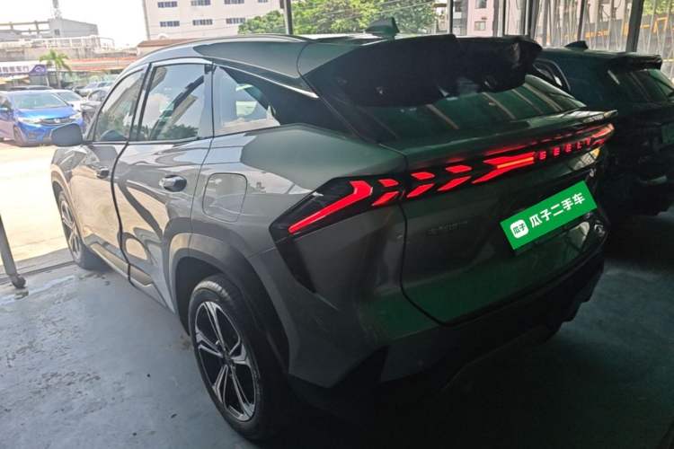 Geely Galaxy L7 2023 — 4