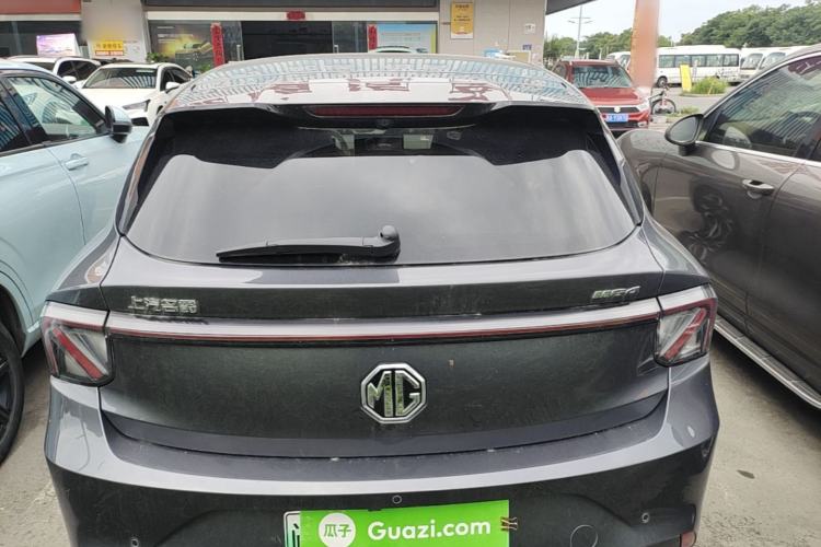 MG MG4 EV 2026 — 5