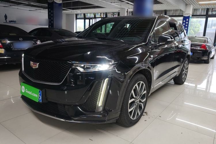 Cadillac xt6 2021 — фото 1