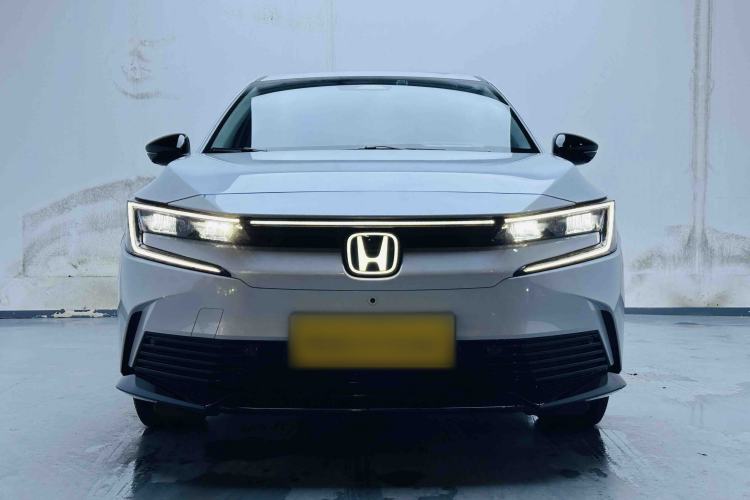 Honda e:NP2 2024 — фото 2