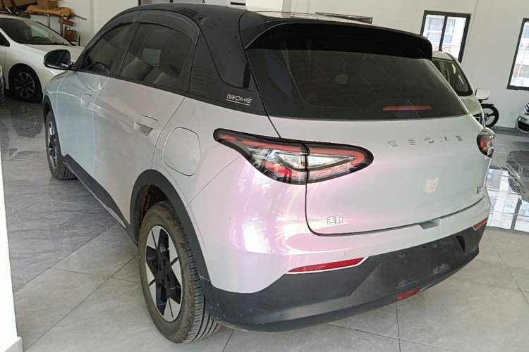 Geely Galaxy Geome 2025 — 4